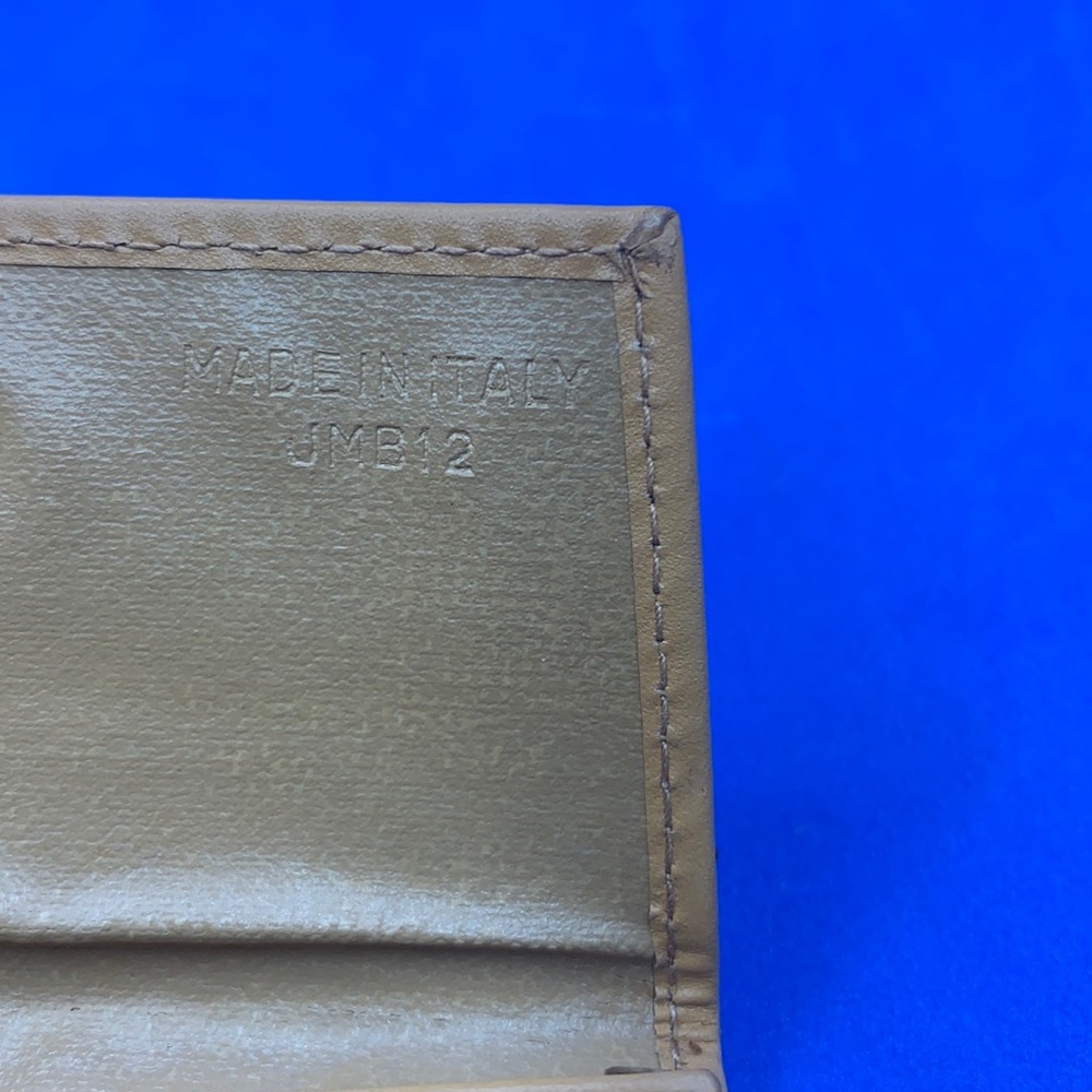 Céline
Macadam Compact In Mustard/Brown Coated Canvas Wallet - Picture 4 of 12